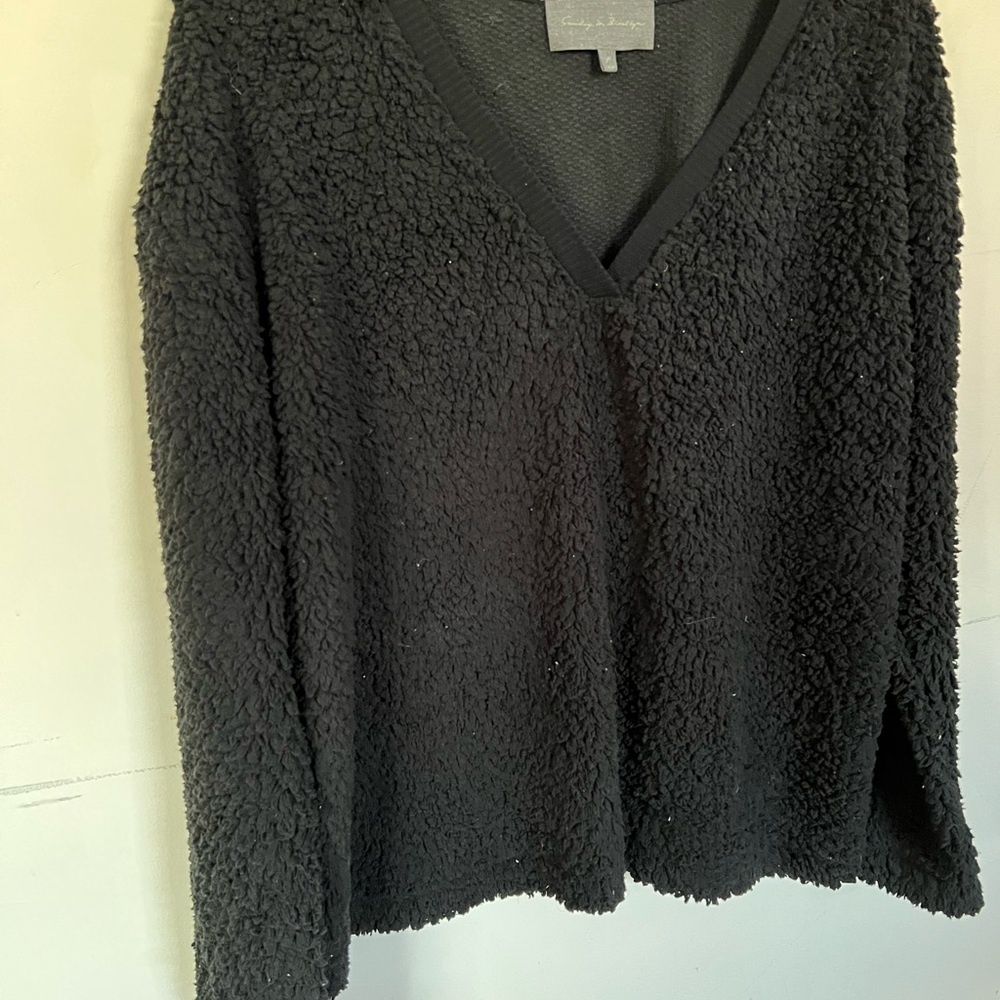 Pretty “Sunday in Brooklyn” Size M Sweater